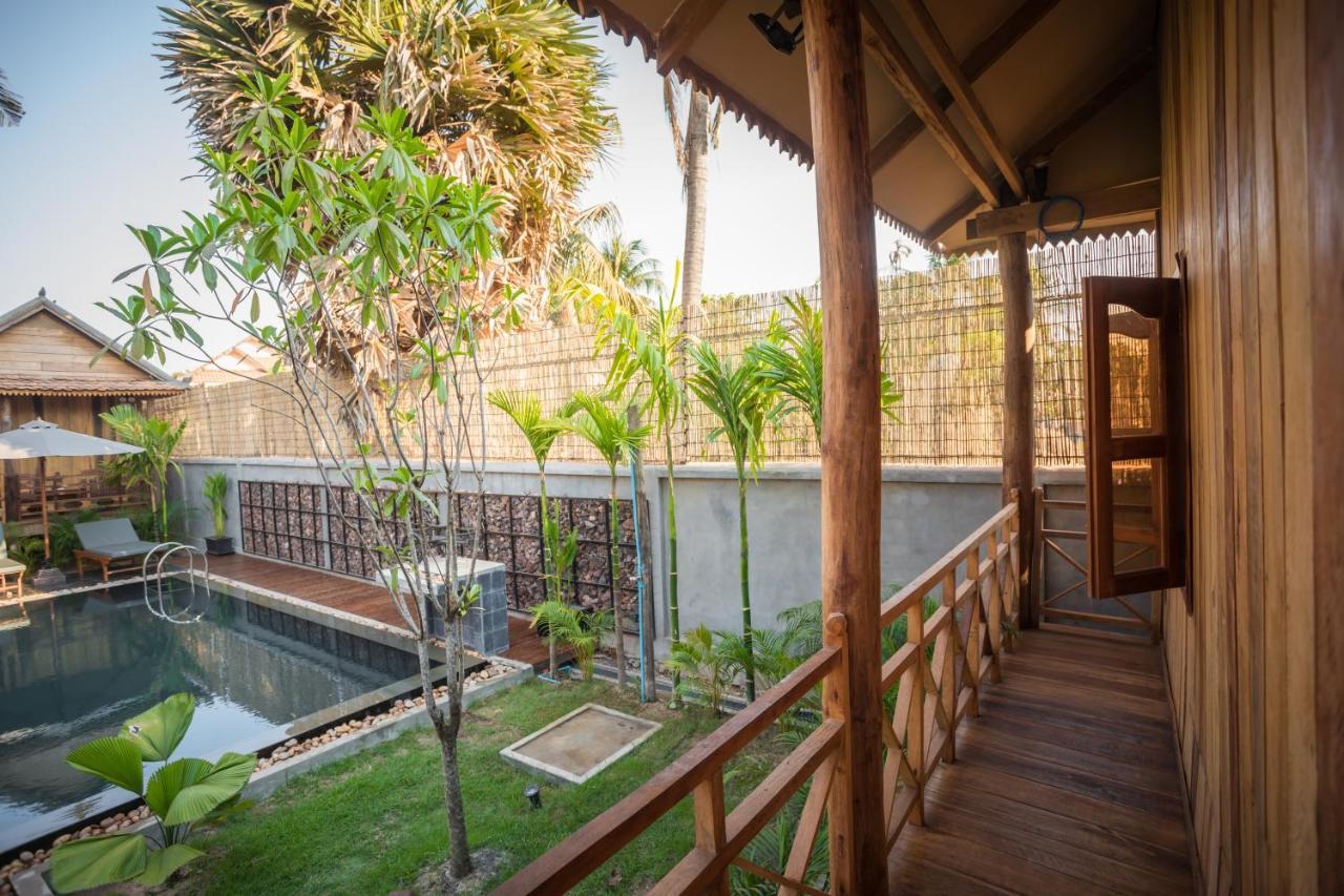 Отель The Wood Family Retreat Phumi Trapeang Rung Экстерьер фото