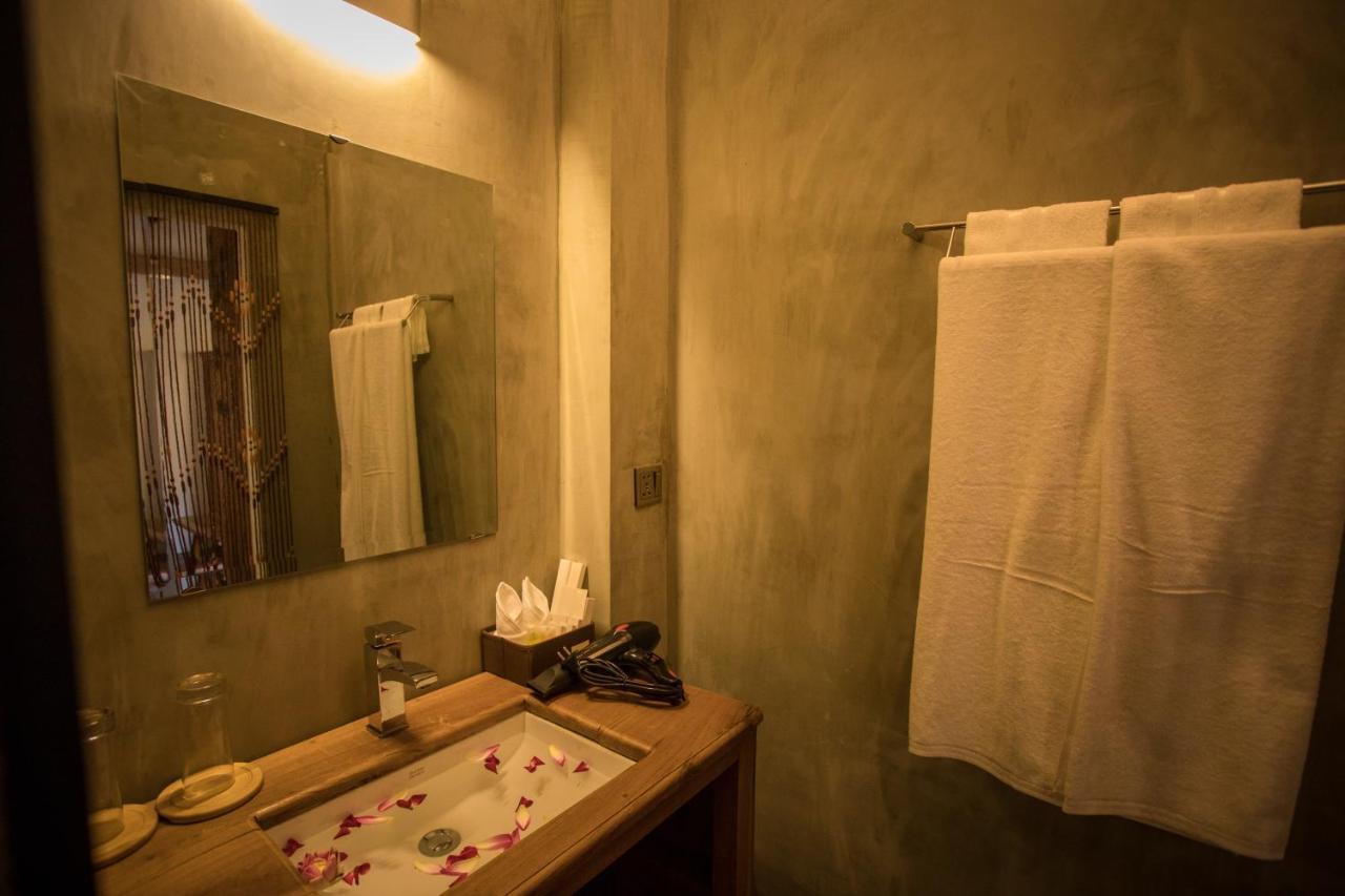 Отель The Wood Family Retreat Phumi Trapeang Rung Экстерьер фото
