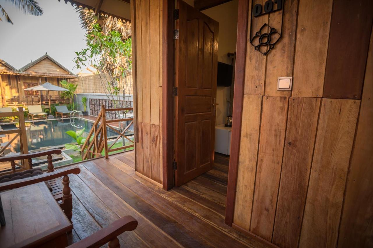 Отель The Wood Family Retreat Phumi Trapeang Rung Экстерьер фото